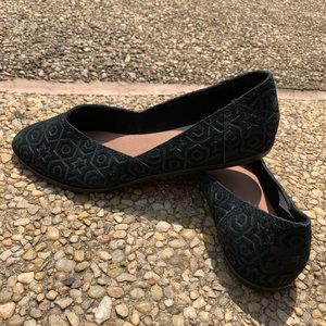 Black Toms Flats